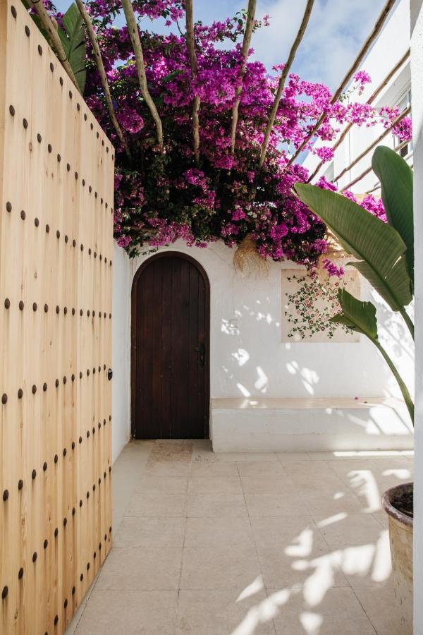 La Bohemia Del Rio Boutique Hotel - Adults Only Santa Eularia des Riu Exterior photo