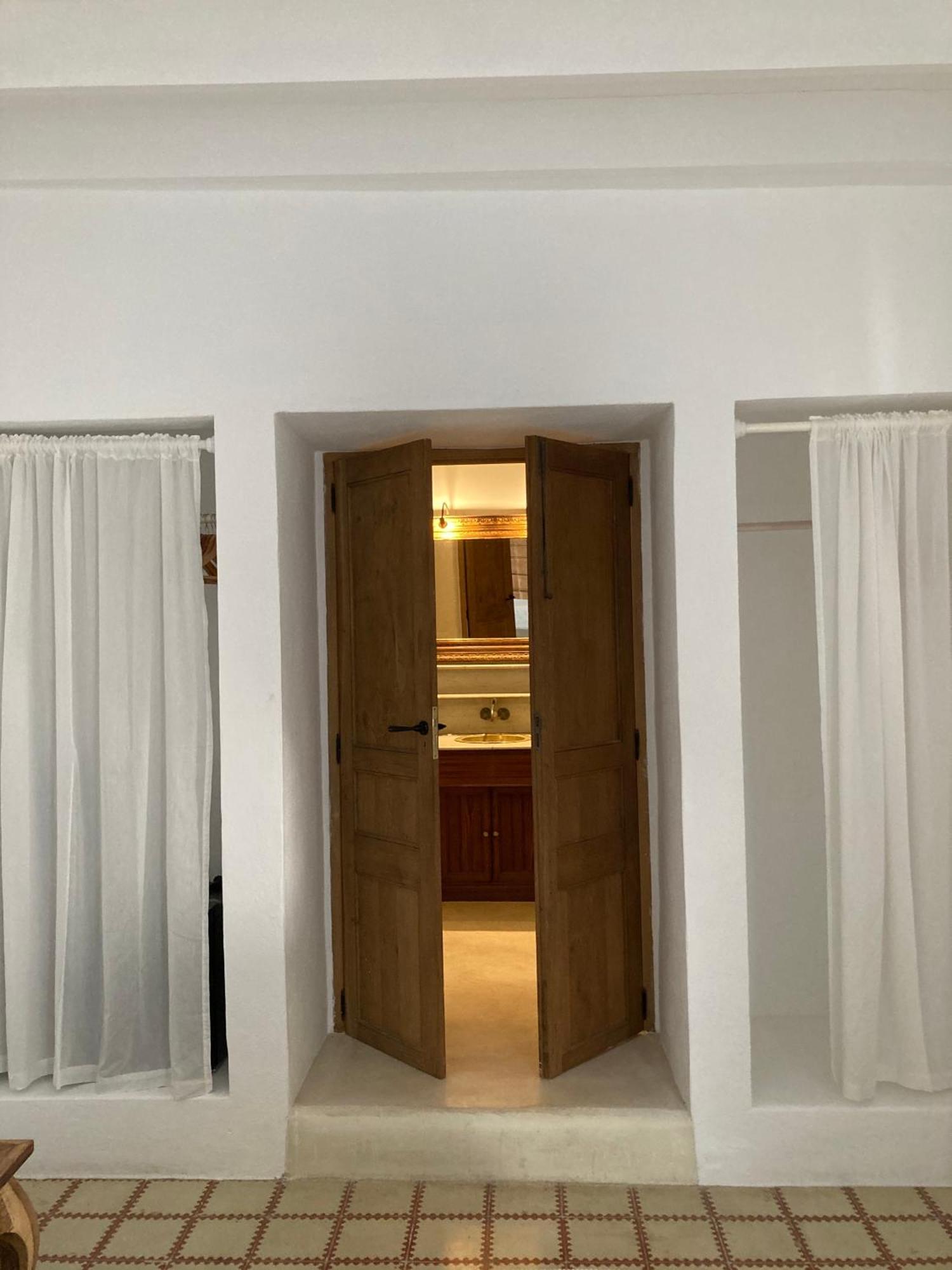La Bohemia Del Rio Boutique Hotel - Adults Only Santa Eularia des Riu Exterior photo